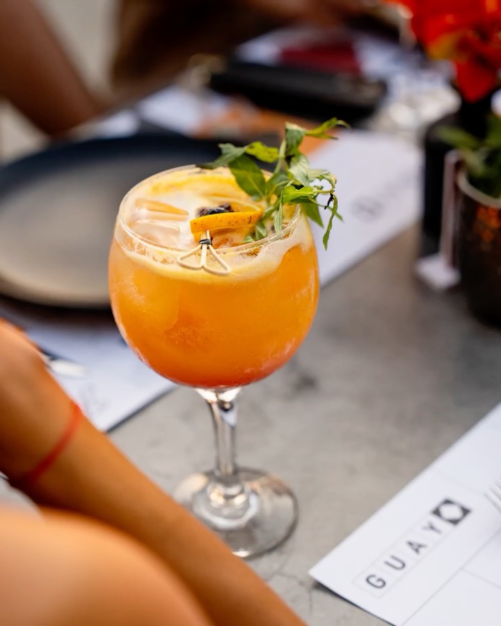 GUAY Rooftop: high quality, professional cocktail photo