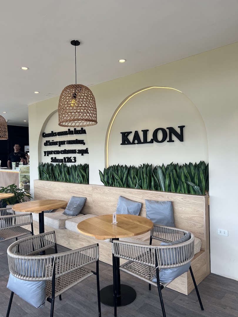 Kalon Café & Açaí: attractive, professional interior shot