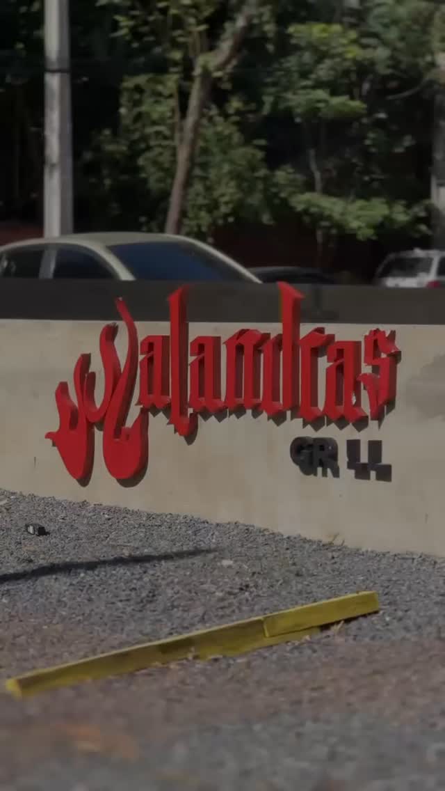 Malandras Grill: clear signage of the restaurant