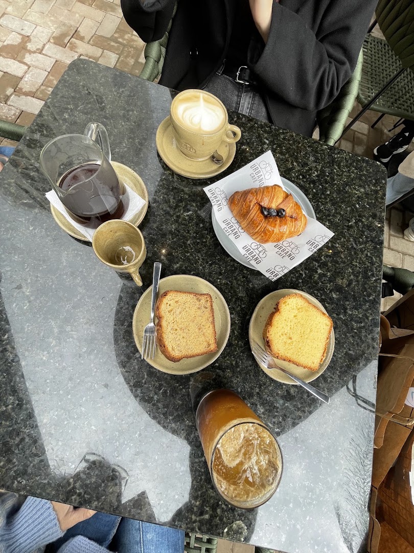 Urbano Café Distrito Perseverancia: appetizing breakfast spread photo