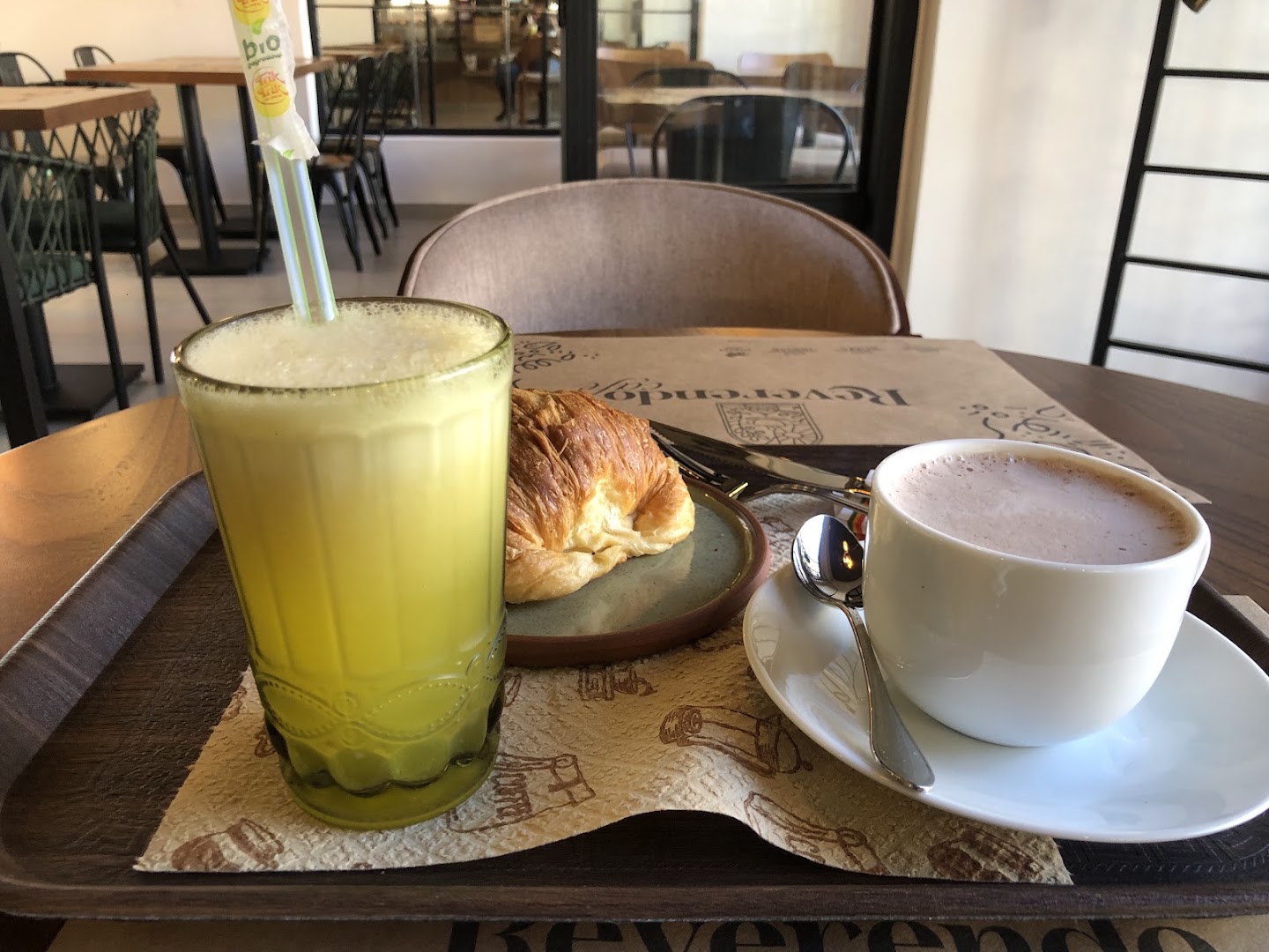 Reverendo Café: appetizing photo of cafe items