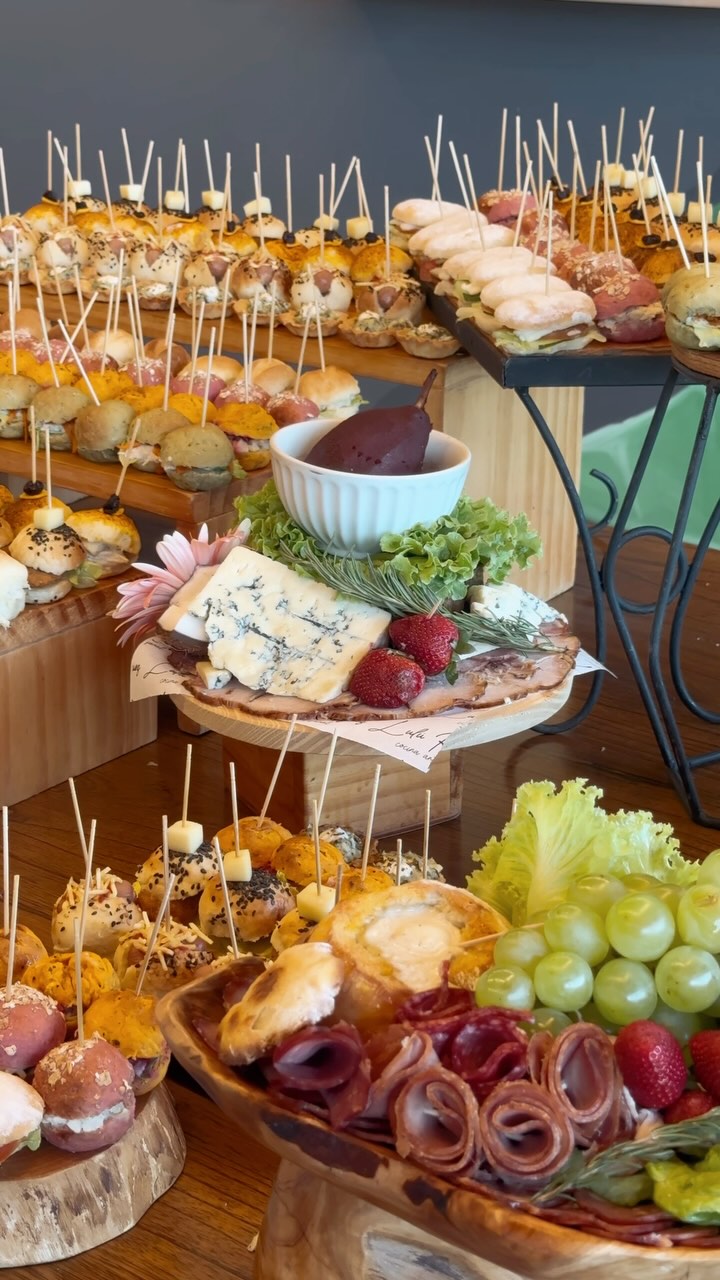Lulú Rodríguez, Cocina Artesanal: appetizing display of restaurant food