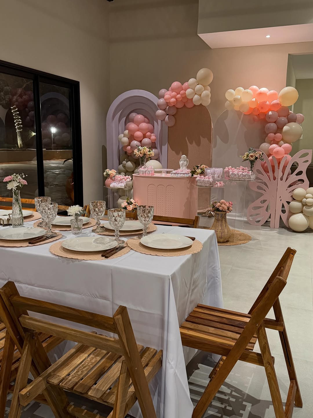 La Martina - Cocina & Café: venue atmosphere and decor