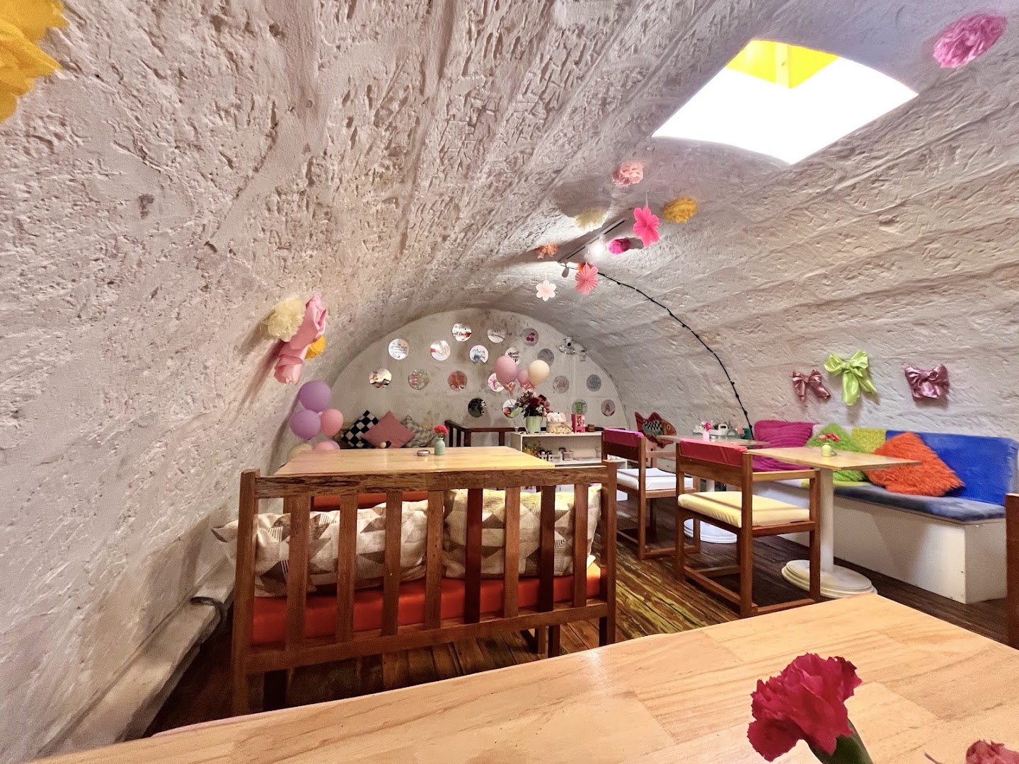 Eloísa Casa Café: inviting, unique interior atmosphere