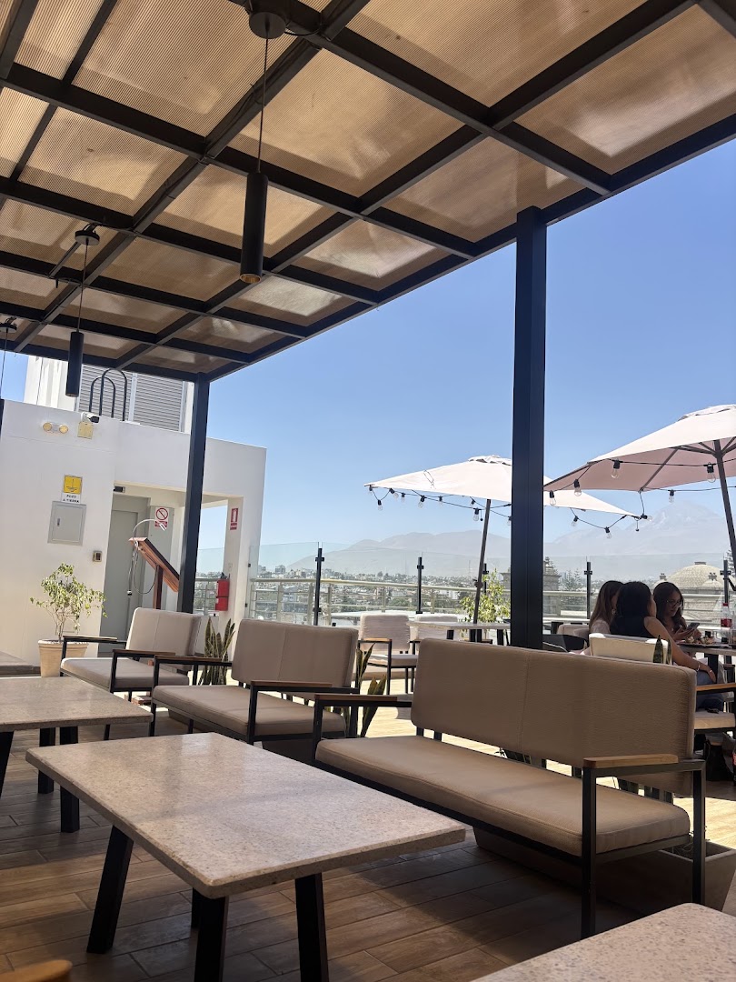 Terrasse Rooftop: inviting rooftop terrace atmosphere