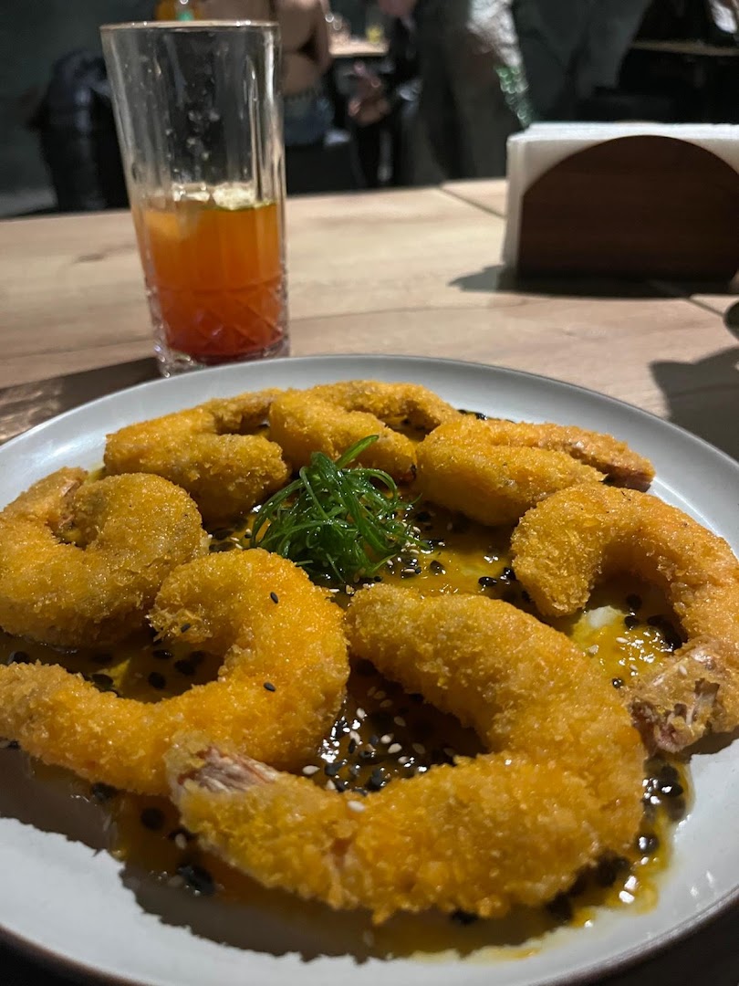 Mitoz: appetizing photo of bar food