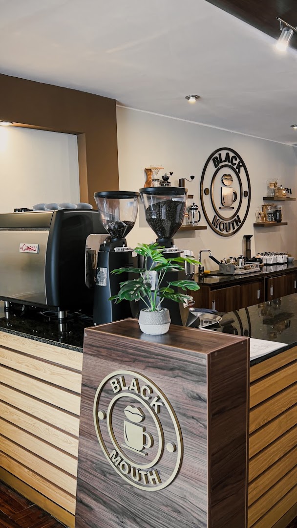 Black Mouth: professional interior shot of venue