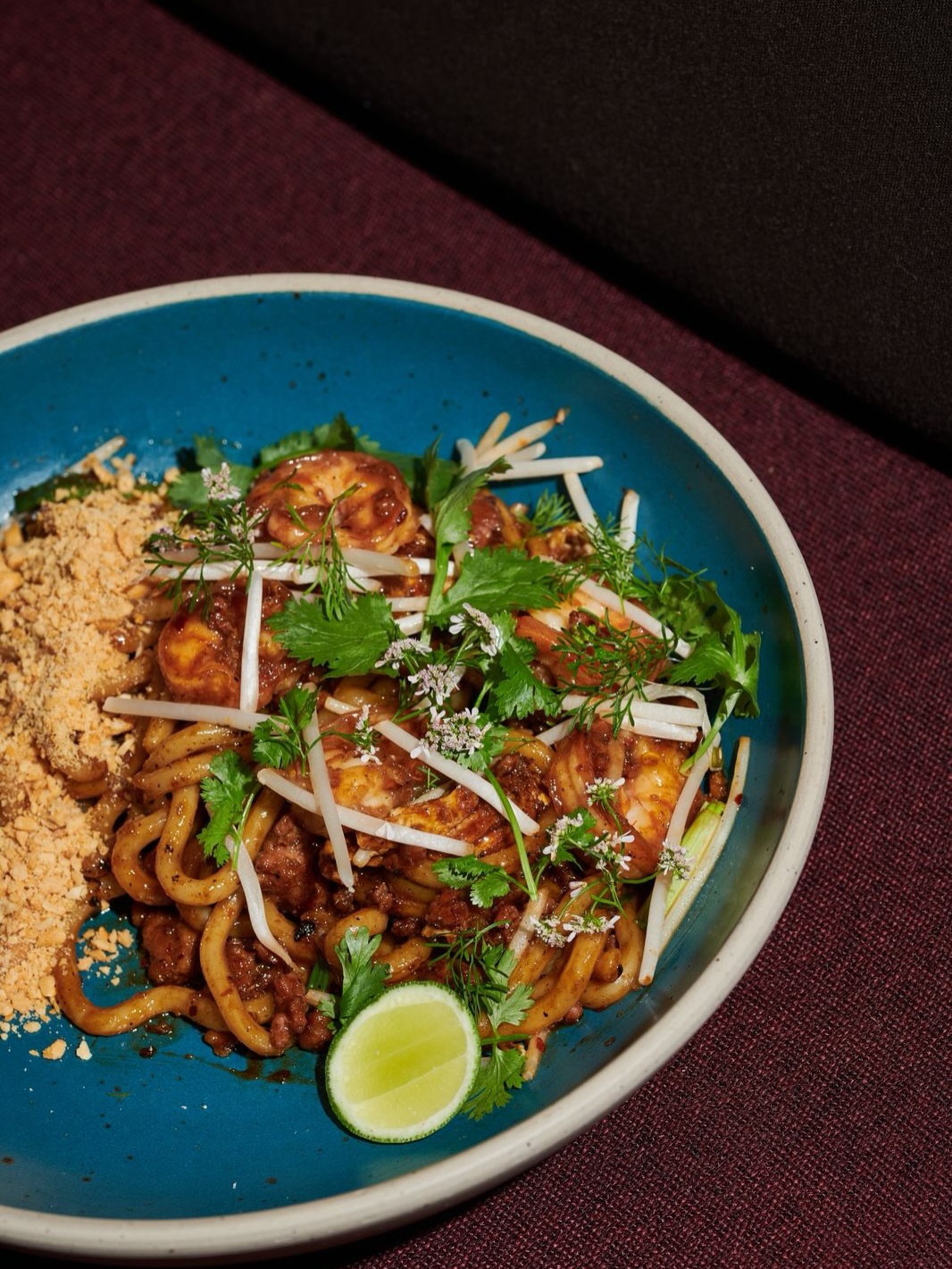 Banh Mi: appetizing, high-quality food photography