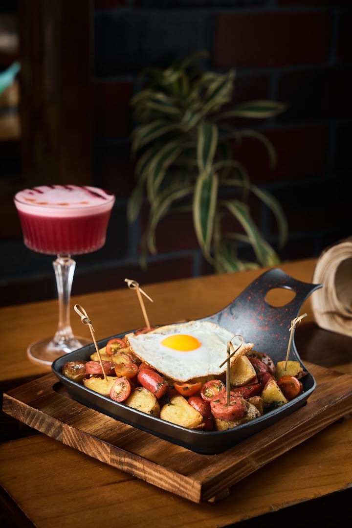 El Adriano Café Bar: professional food and drink photography