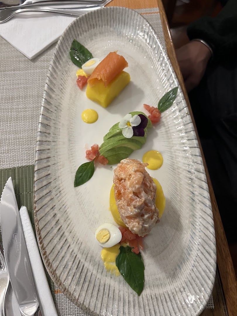 Mojsa: high quality, appetizing food presentation