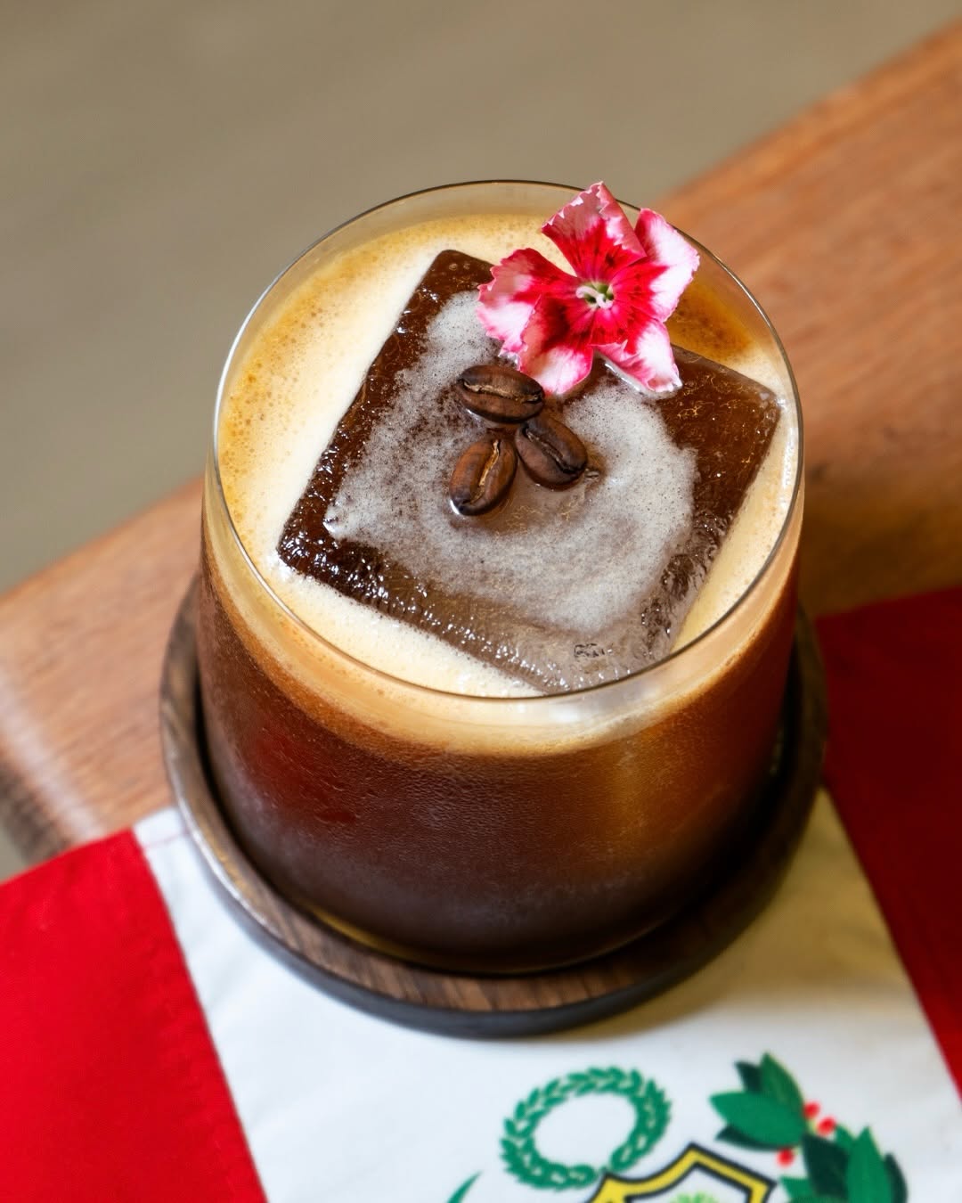 Elevaria Café & Tostaduría: high quality, professional drink photo