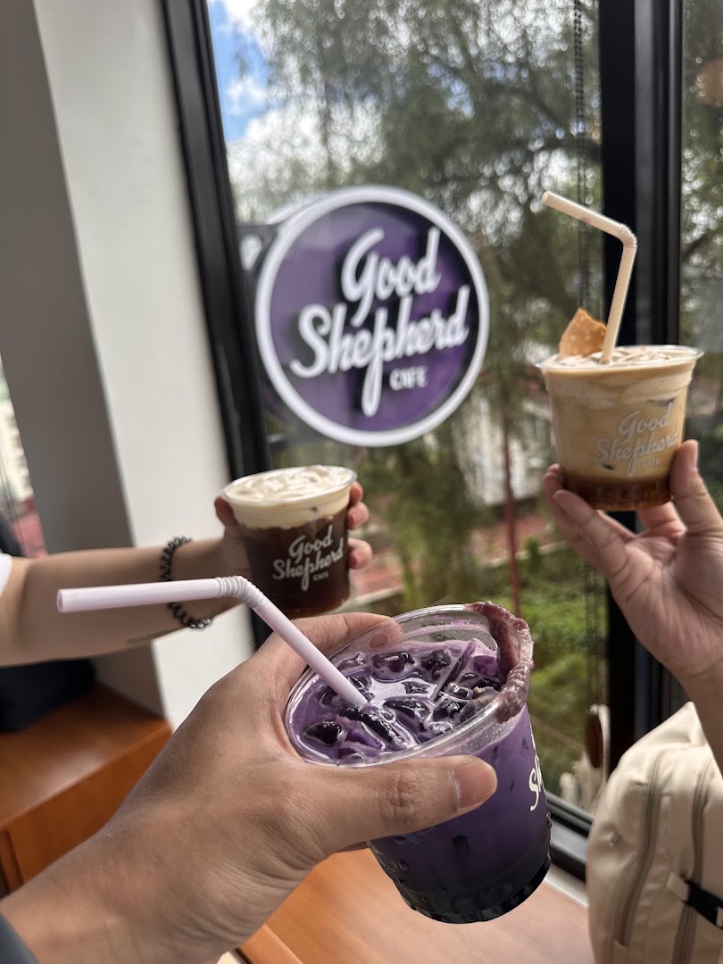 Good Shepherd Cafe: appealing photo of cafe drinks