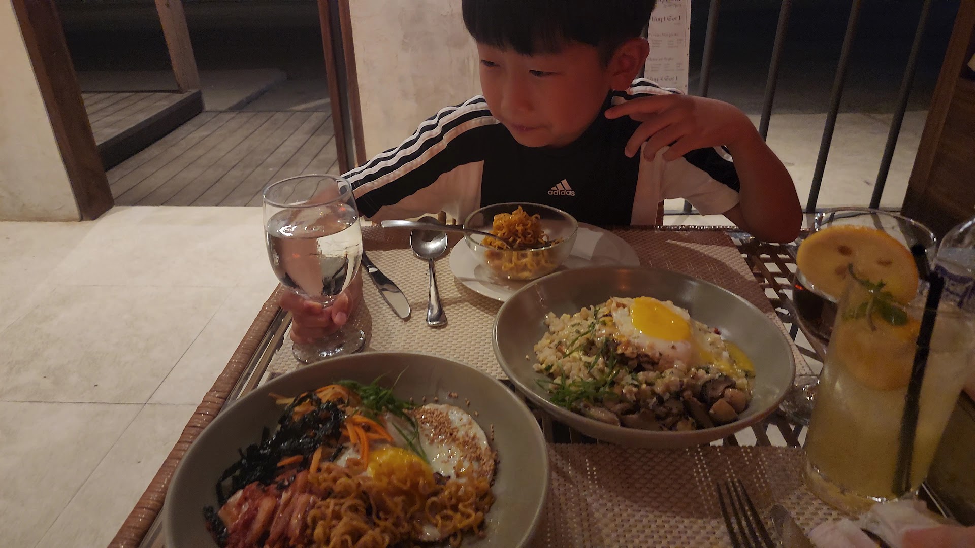 Chada: food and dining atmosphere