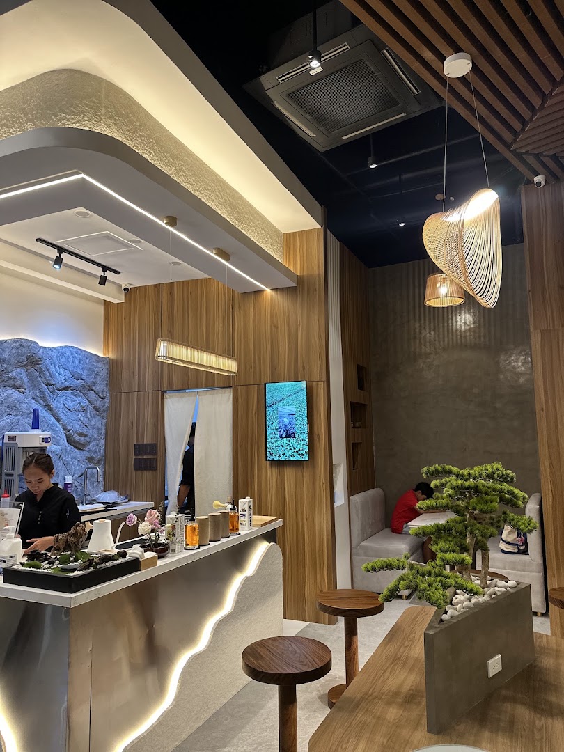 Sora Cafe: high quality interior atmosphere shot