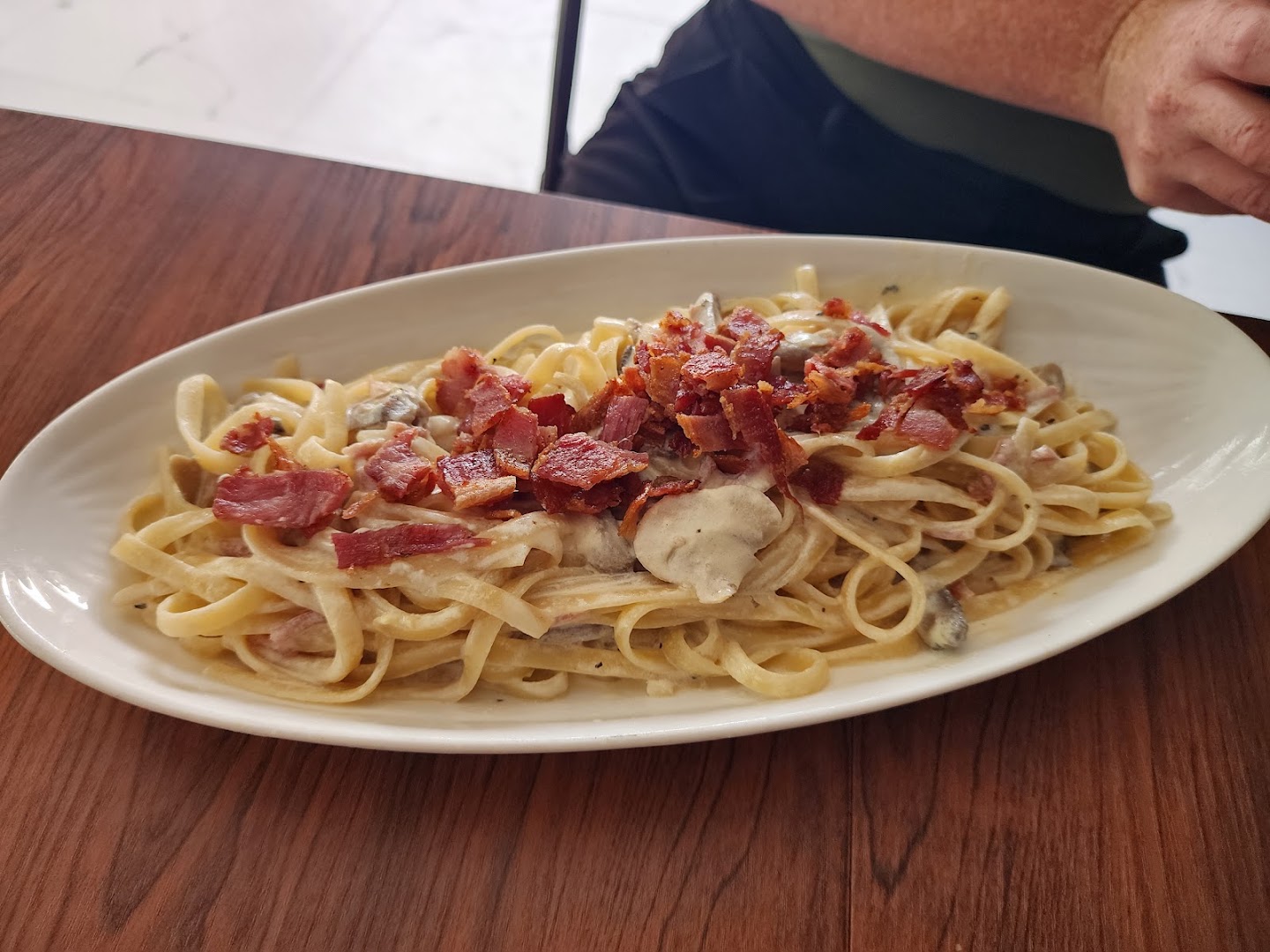 Calamari Resto Bar: appetizing photo of served dish