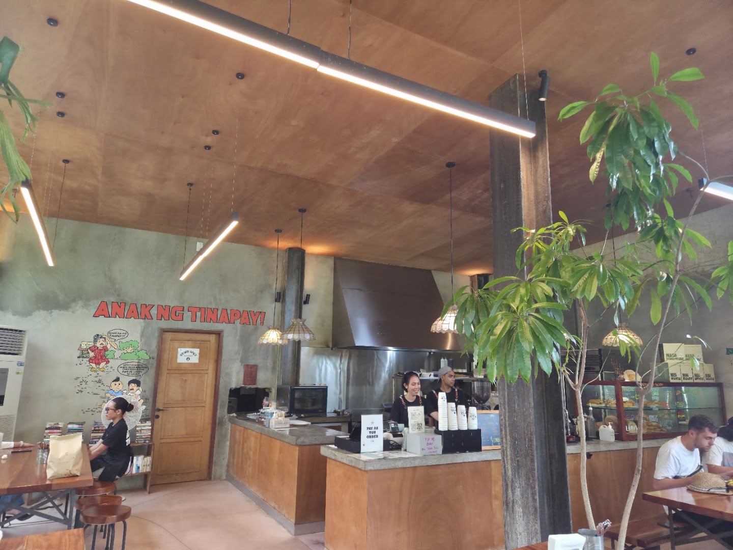 Masa Bakehouse: clear, inviting interior atmosphere