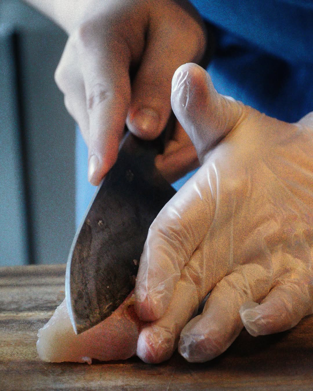 Bakuran Tasting Club: professional food preparation action shot