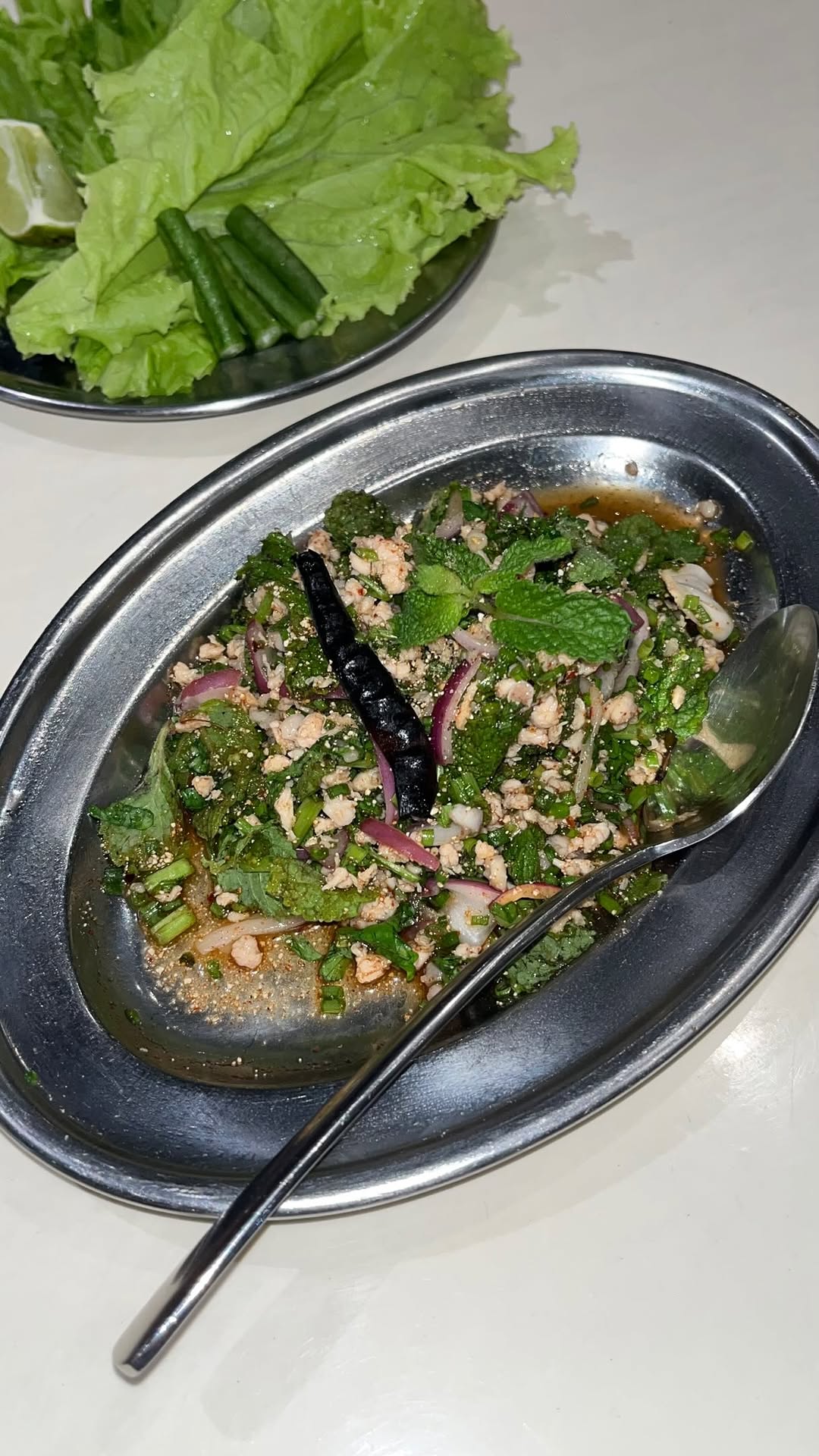Nok: appetizing photo of restaurant food