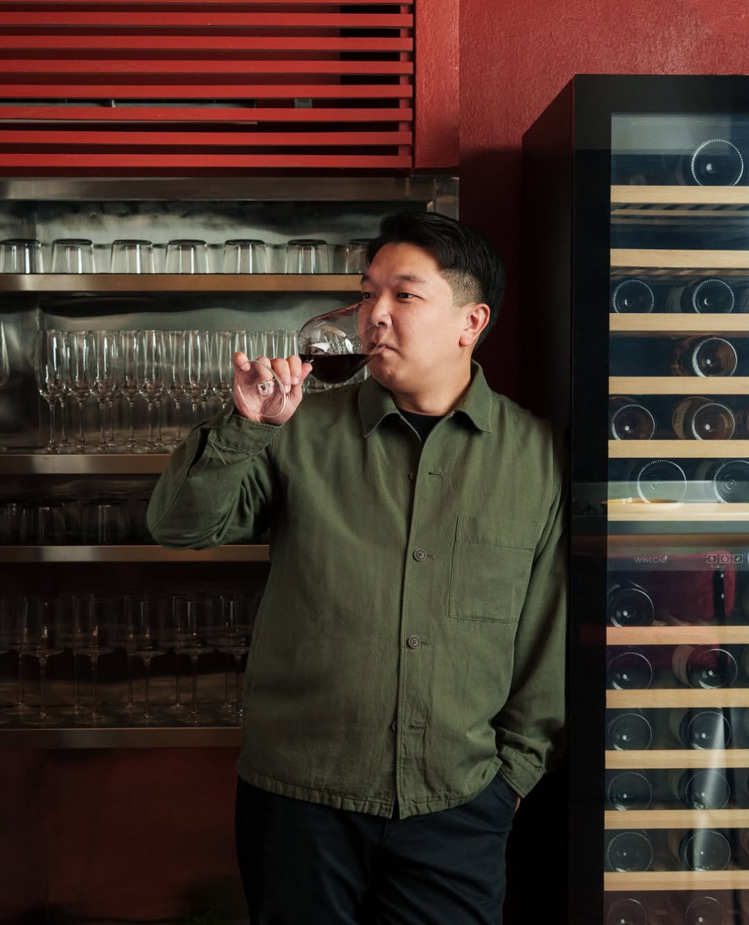 Pinoy Accent: professional photo showing bar atmosphere