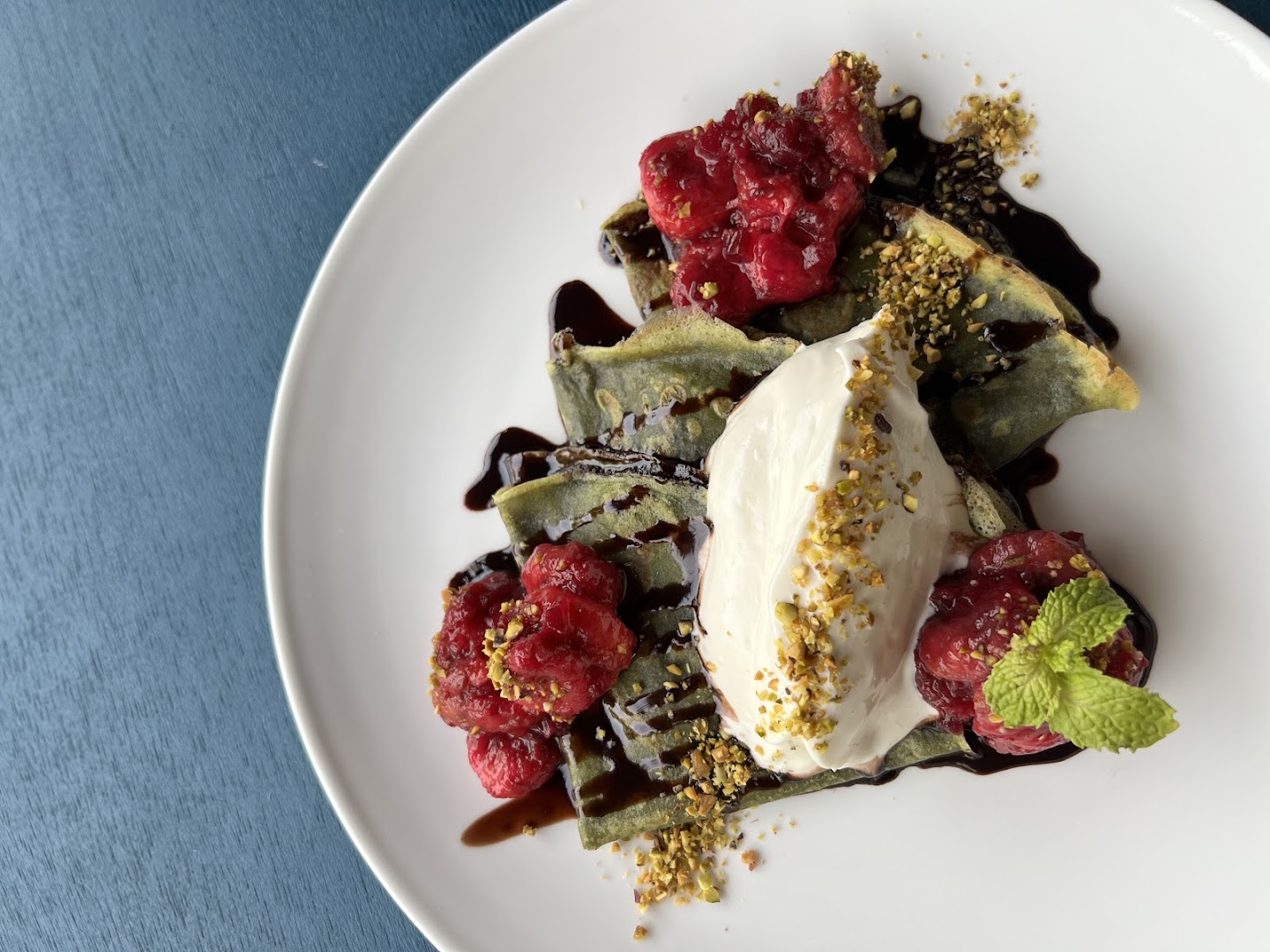 NAGA: appetizing, high-quality food photography