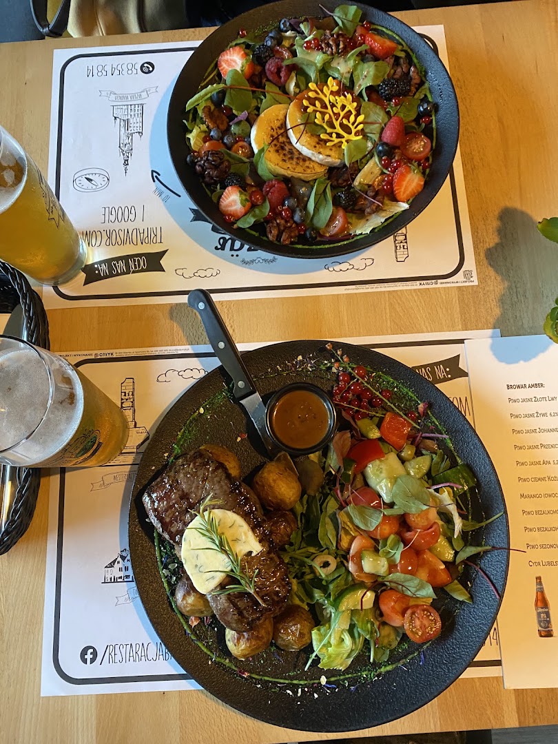 Bazar: appetizing food and drink presentation