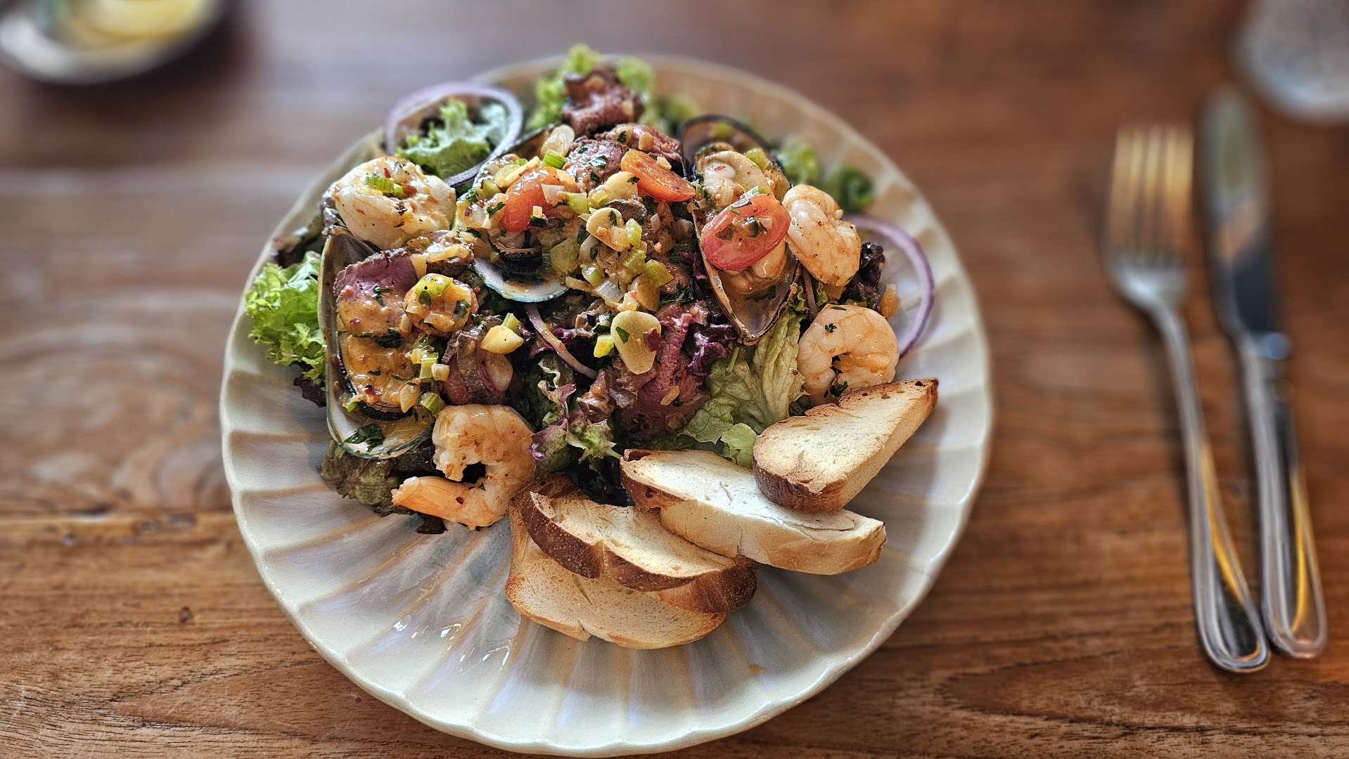 Canis: appetizing, high-quality food photography