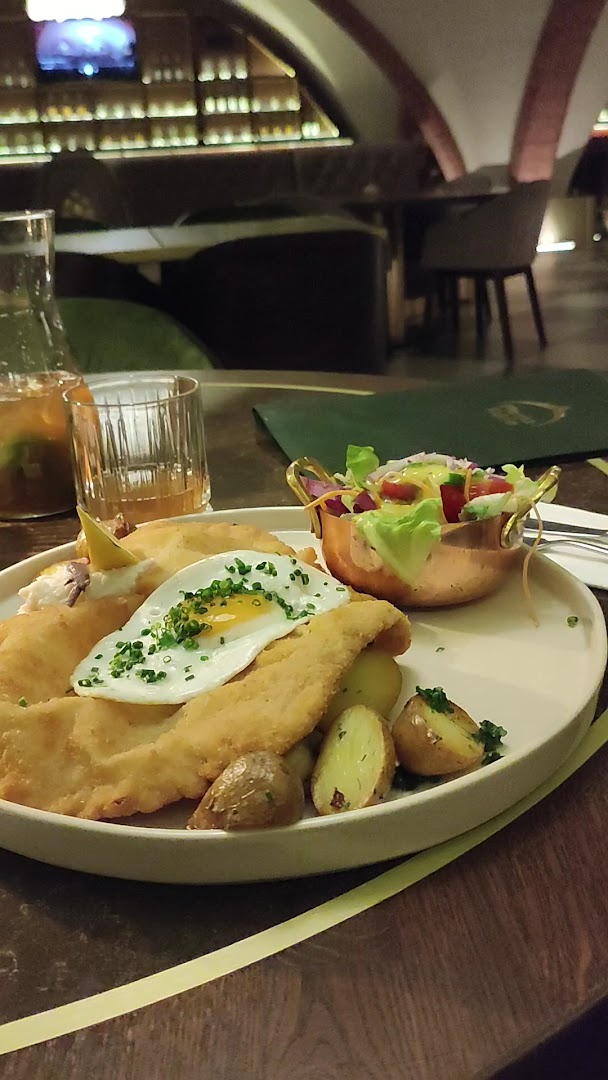 Piwnica Rajców: appetizing food photo in restaurant