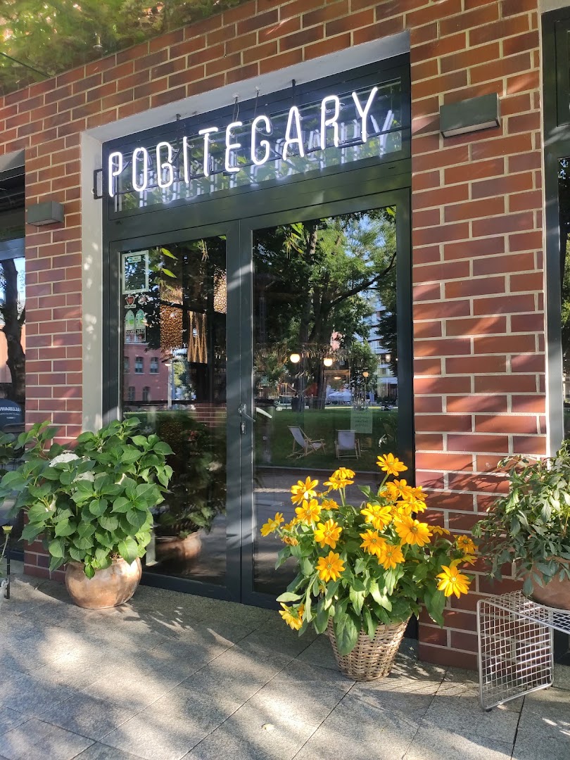 POBITEGARY: clear, inviting exterior restaurant photo