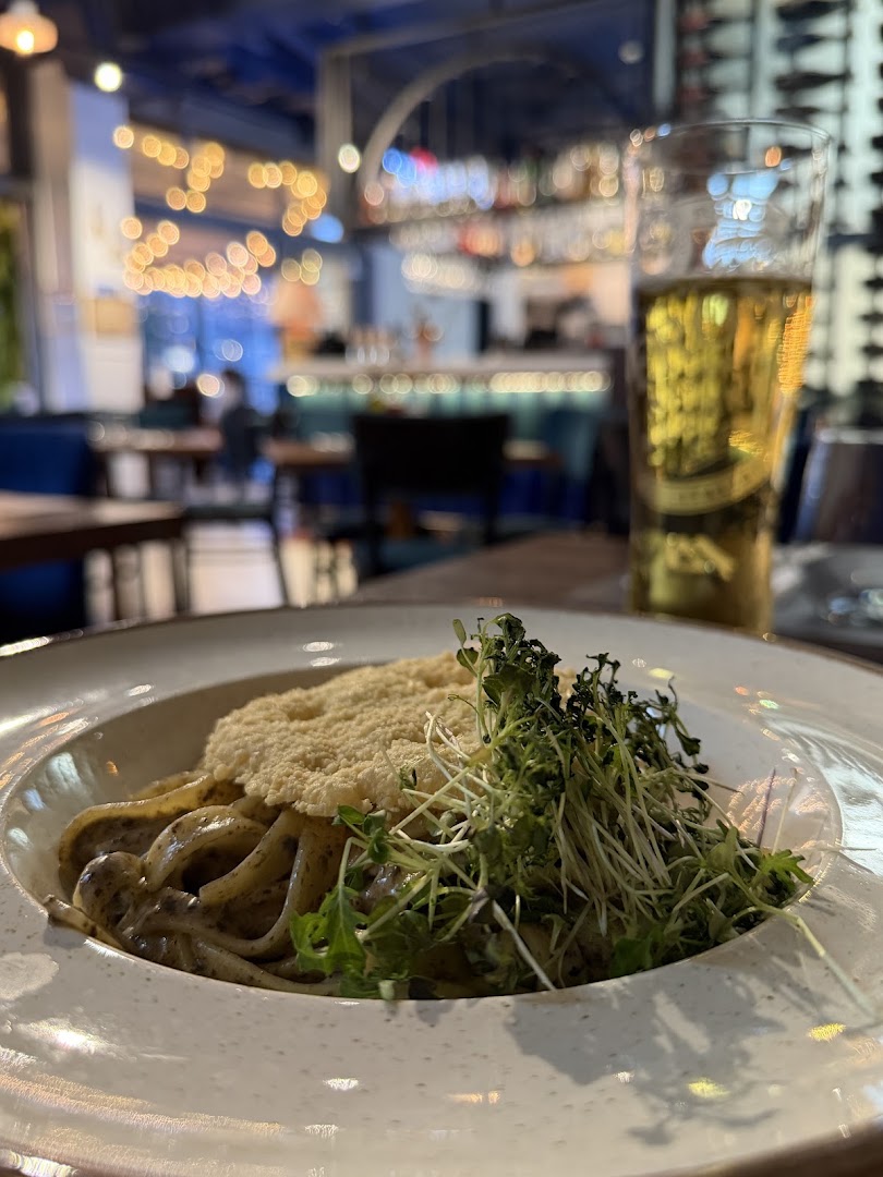 Viceversa: appetizing food and nice atmosphere