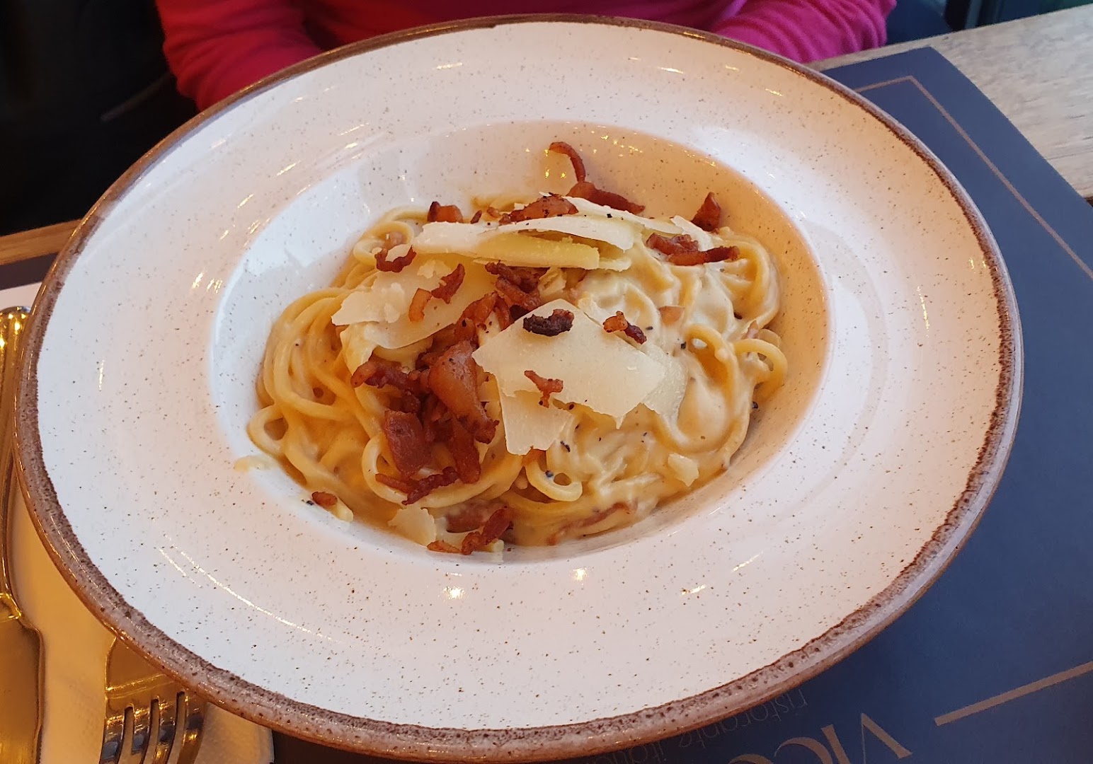 Viceversa: appetizing photo of restaurant dish