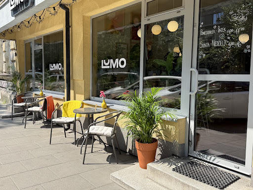 LUMO: clear, inviting exterior venue photo