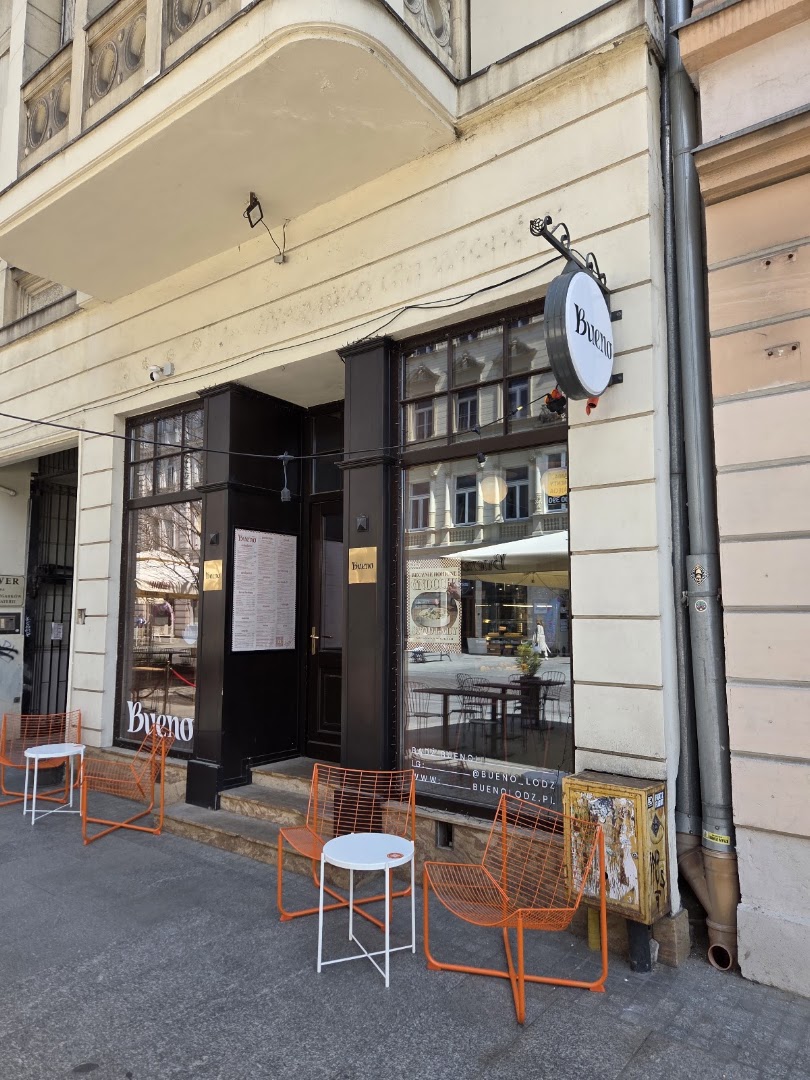 Bueno Cafe & Spritz: clear exterior shot of venue