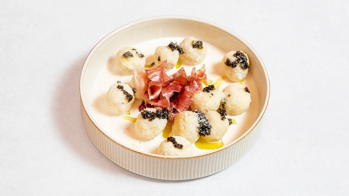 Bueno Cafe & Spritz: high quality food photography