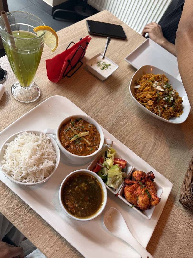Indian Spice House: appetizing, clear photo of food