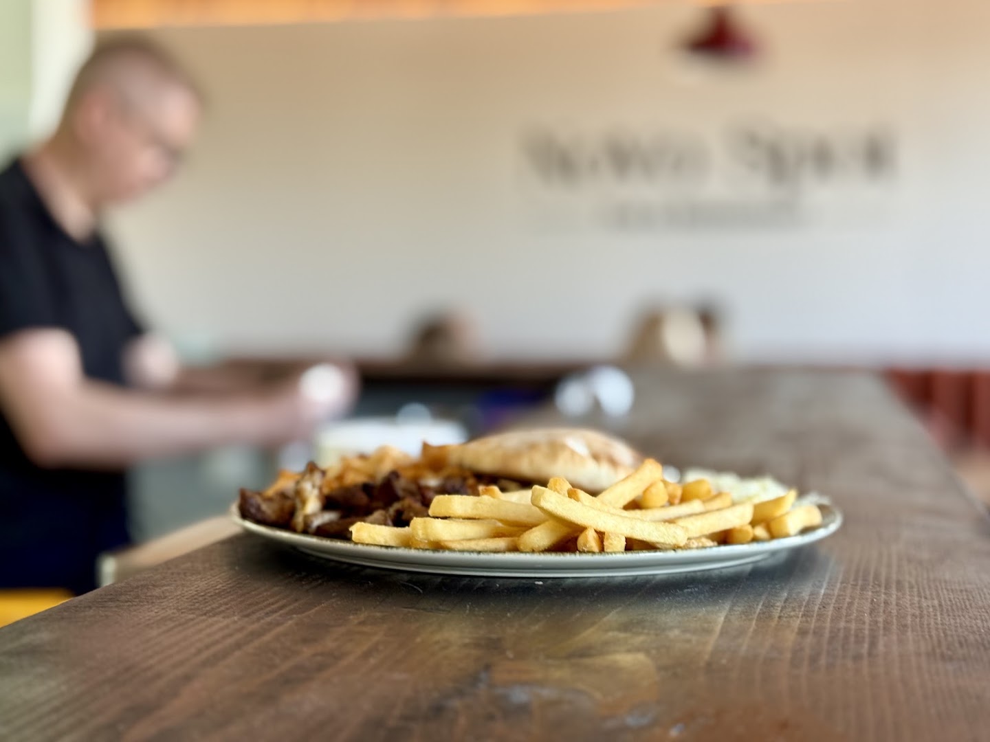 Novo Spot: appetizing food shot with branding