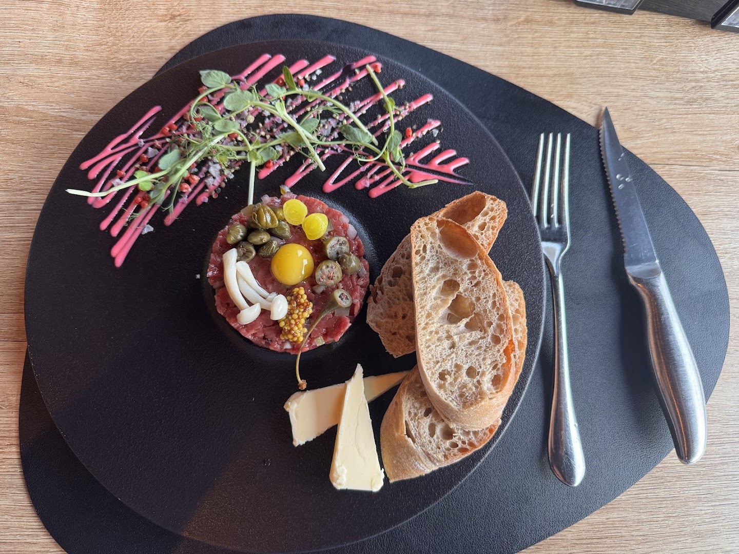 On Fire Steki i Wino: appetizing, high-quality food photography