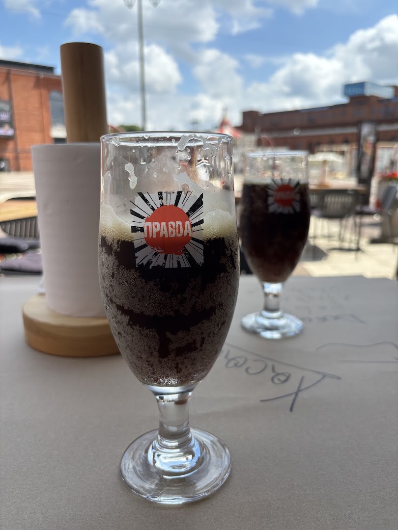 Rebernia: appetizing photo of restaurant drinks
