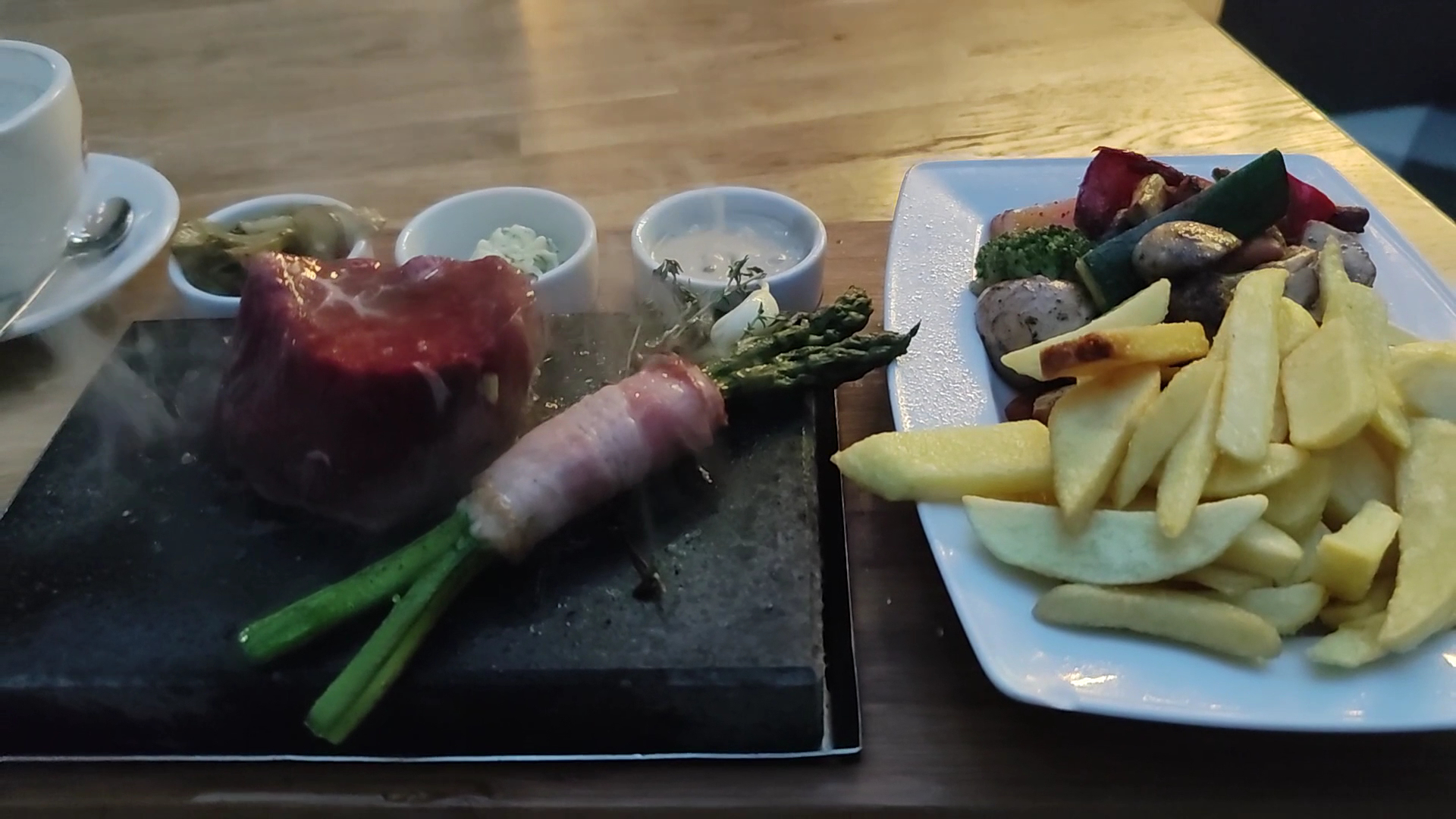 Koper Włoski u Braci Mazur: appetizing photo of restaurant meal