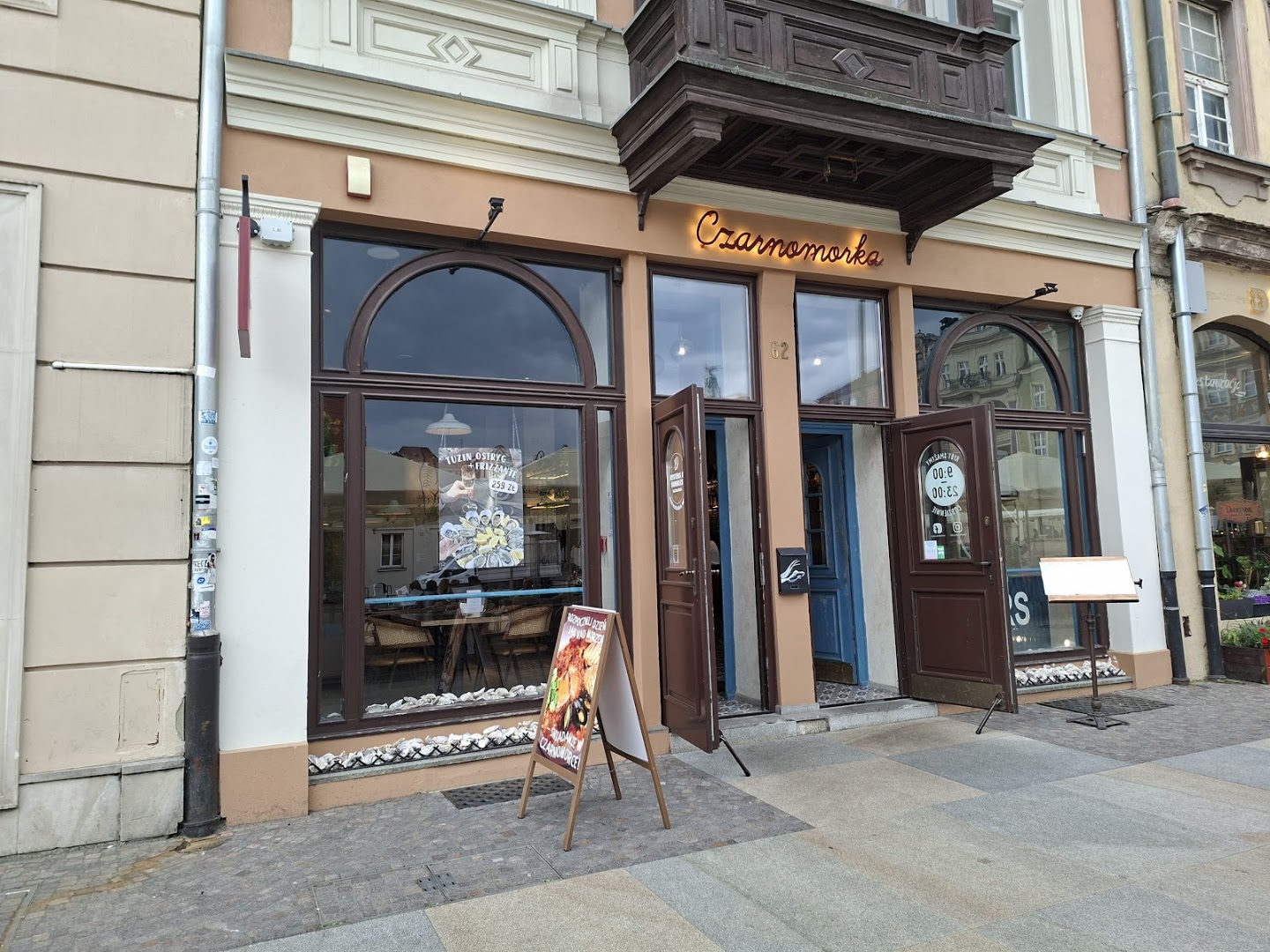 Czarnomorka: clear exterior shot of restaurant