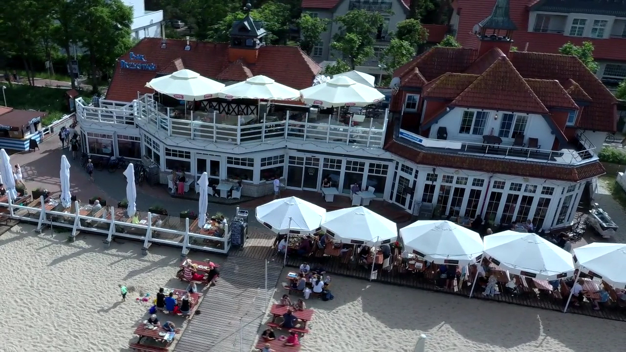 Bar Przystań: clear aerial view of venue