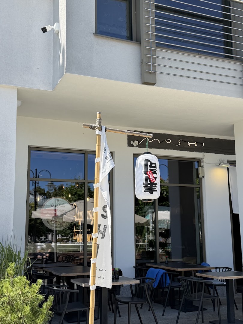 Moshi Moshi Sushi: clear photo of restaurant exterior
