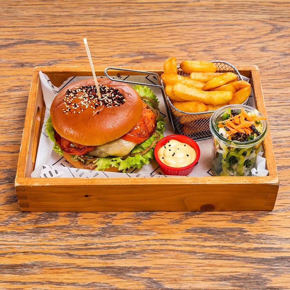 Prosty Temat: appetizing, professional food photography