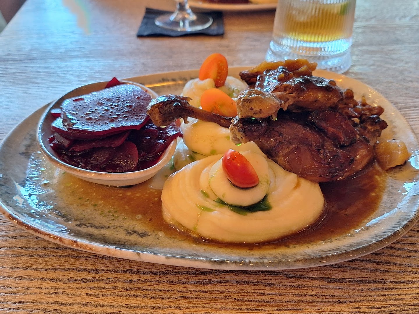 Chleb i Wino: appetizing, high-quality food photography