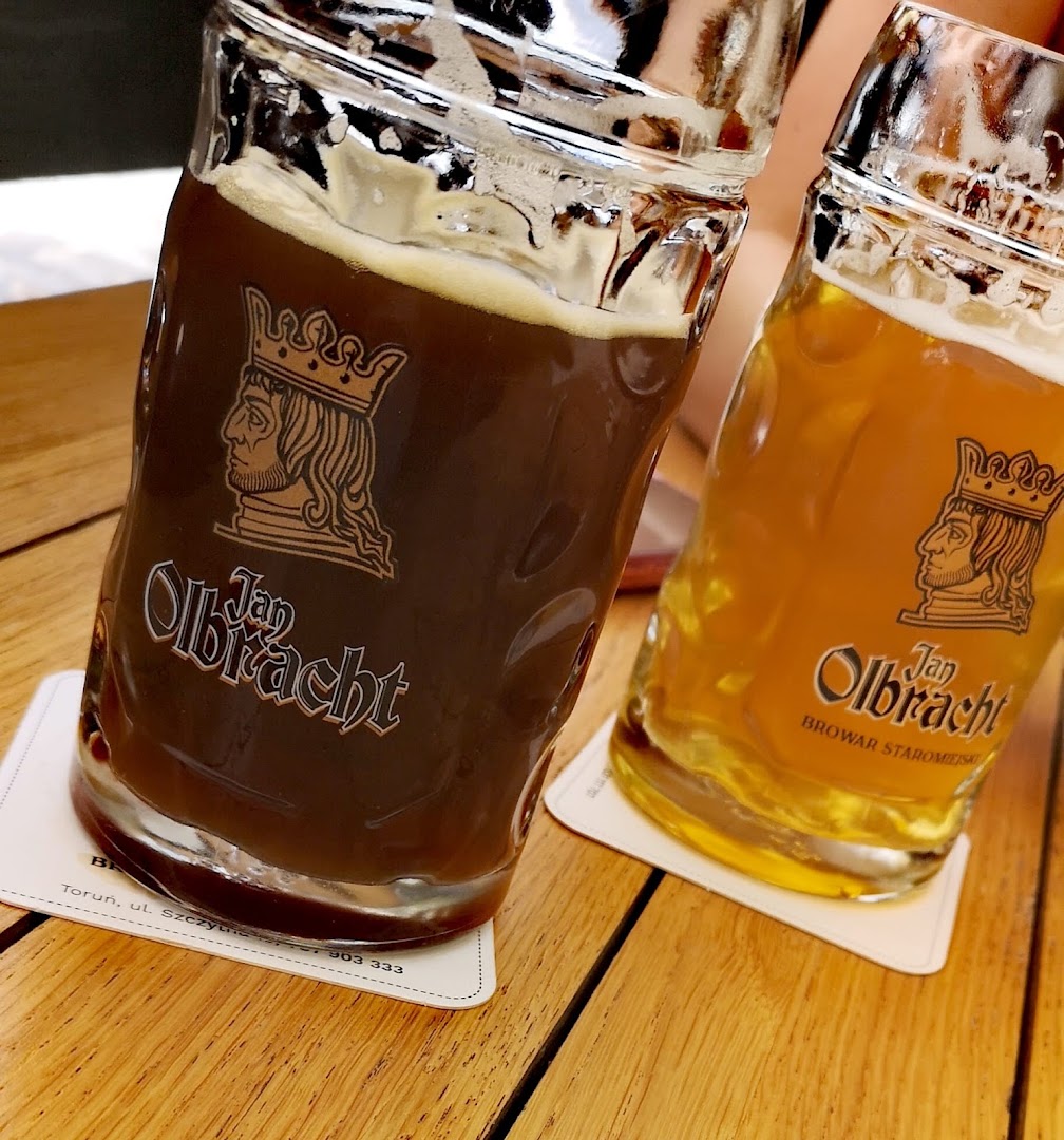 Jan Olbracht Browar Staromiejski: appetizing photo of brewery drinks