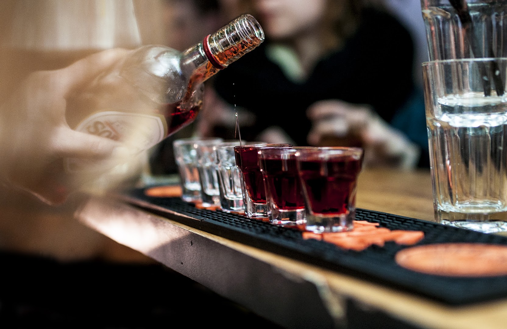 Bar Do Dna: high quality action shot