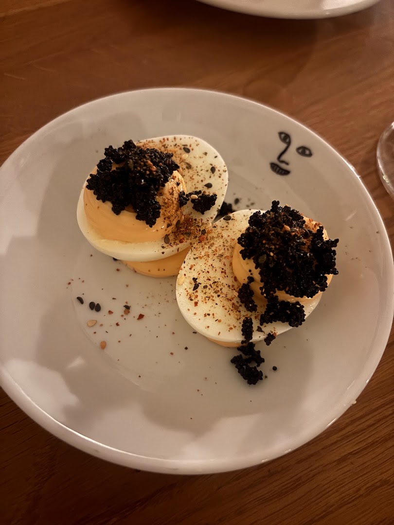 Bar Rascal: appetizing, high-quality food photo