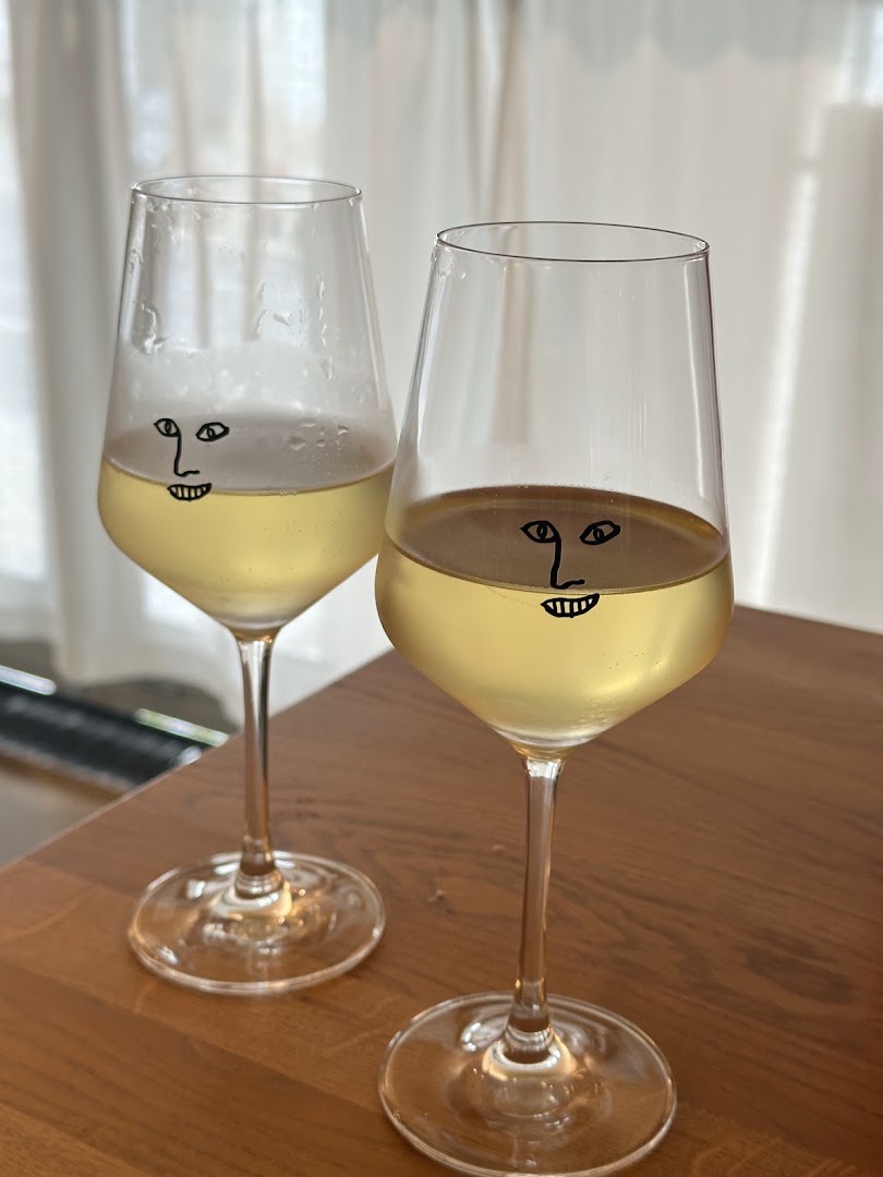 Bar Rascal: playful and clear drink photo