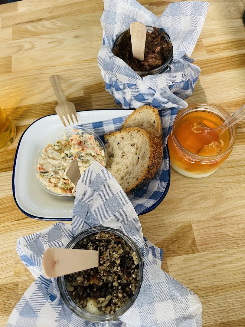 Pyzy, Flaki Gorące!: appetizing photo of restaurant food