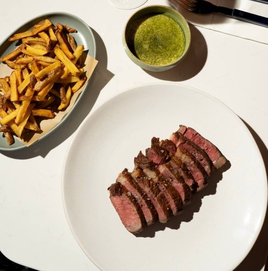 WIN wine bar & shop: appetizing, high-quality food photography