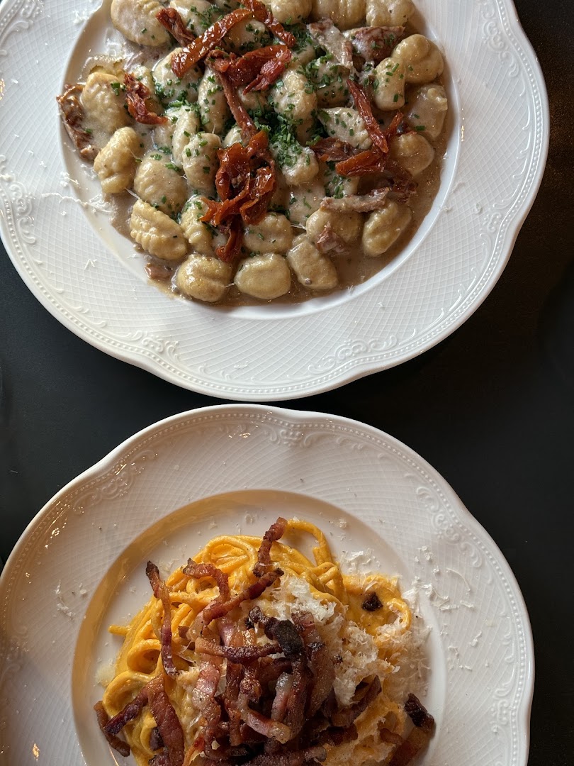 Ragu Pracownia Makaronu: appetizing, high-quality food photography